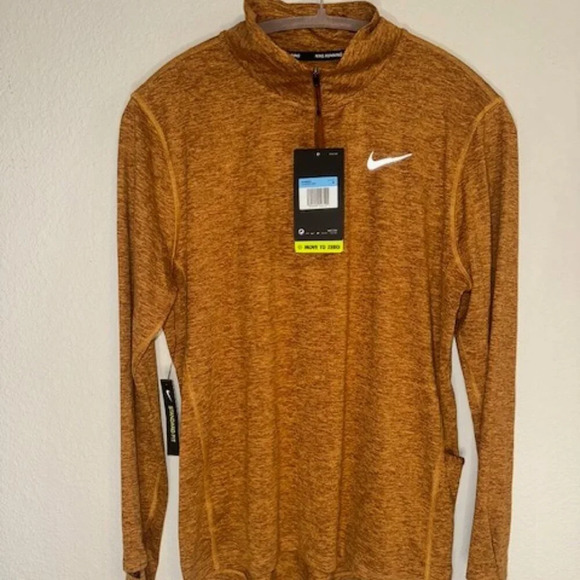 Nike Running Shirt Women's Long Sleeve
like new. perfect condition - Picture 1 of 4